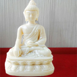 gautam buddha statue to Rajahmundry