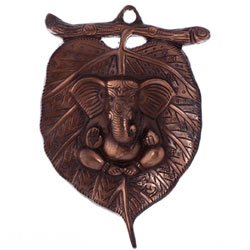 wall hanging to Rajahmundry