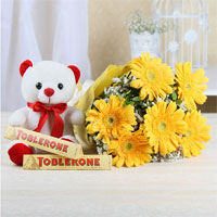 Roses&teddy to Rajahmundry