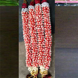 Lily and Orange Rose Garland to Rajahmundry