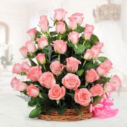 basket of 50 pink roses  to Rajahmundry