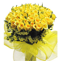 100 Yellow roses to Rajahmundry