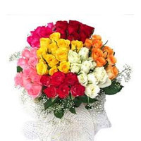 BEAUTIFUL 100 MIX ROSES  to Rajahmundry