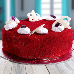 Strawberry cake 2kg to Rajahmundry