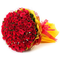 100 red roses to Rajahmundry