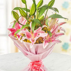 Bunch of 10 pink Lilies